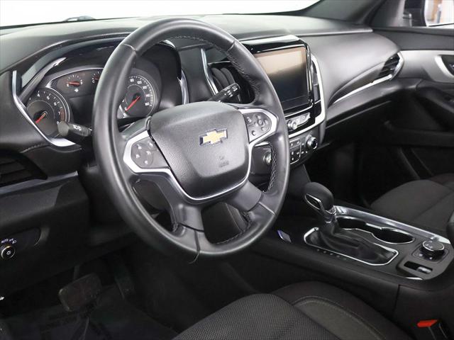 2023 Chevrolet Traverse AWD LT Cloth