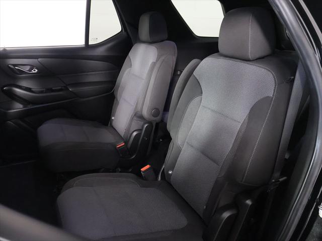 2023 Chevrolet Traverse AWD LT Cloth