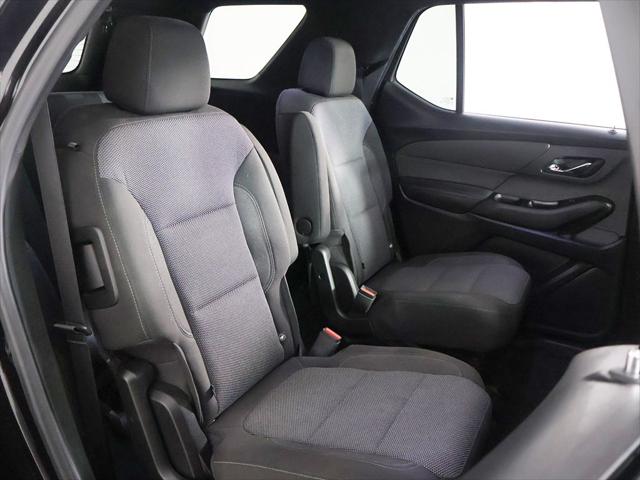 2023 Chevrolet Traverse AWD LT Cloth