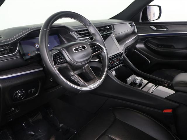 2022 Jeep Grand Cherokee L Overland 4x2