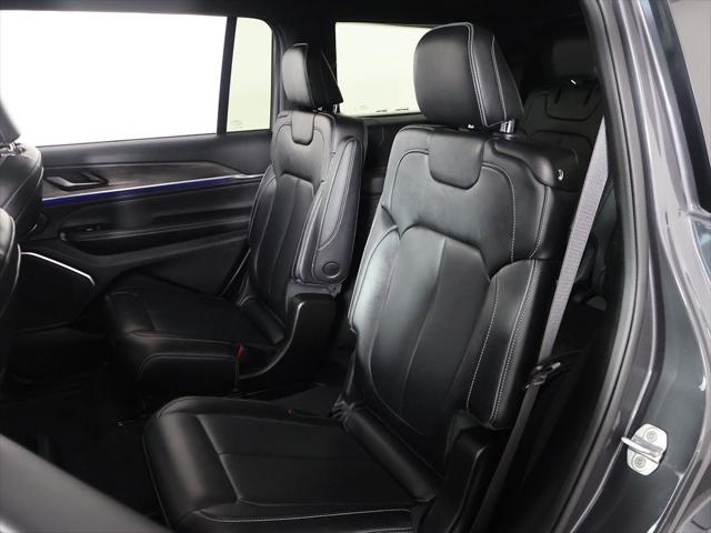 2022 Jeep Grand Cherokee L Overland 4x2