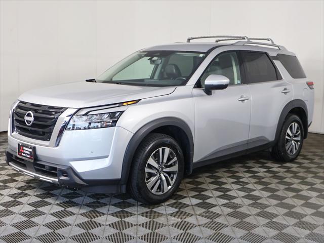 2023 Nissan Pathfinder SL 4WD