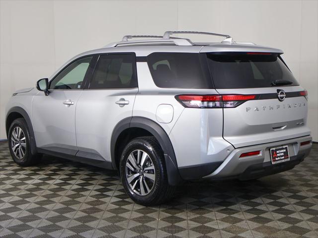 2023 Nissan Pathfinder SL 4WD