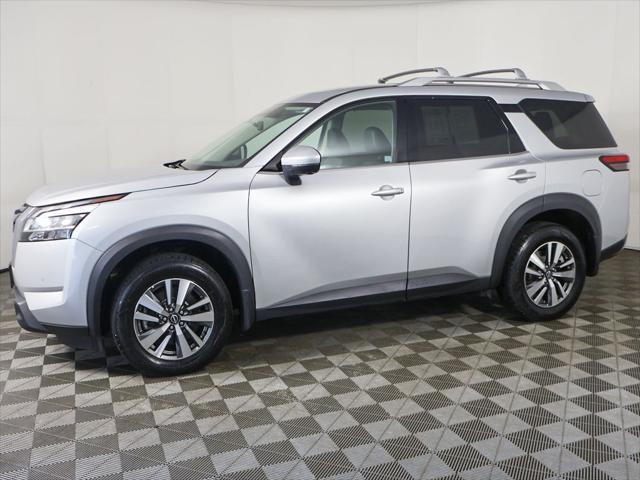 2023 Nissan Pathfinder SL 4WD