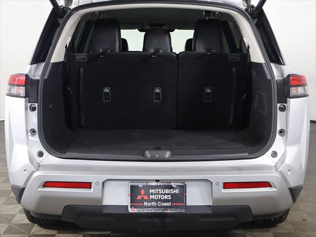 2023 Nissan Pathfinder SL 4WD