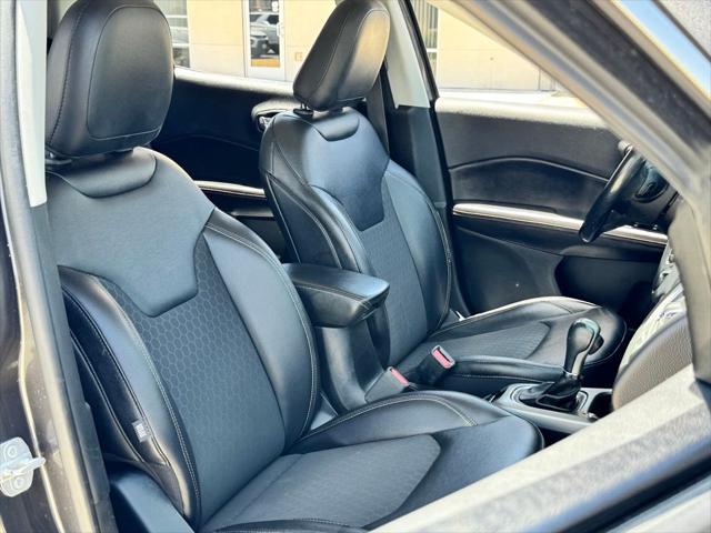 2019 Jeep Compass Latitude FWD