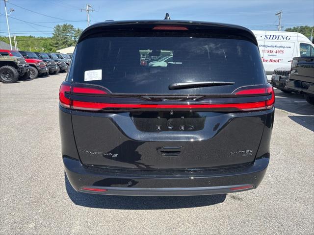 2027 Chrysler Pacifica Limited