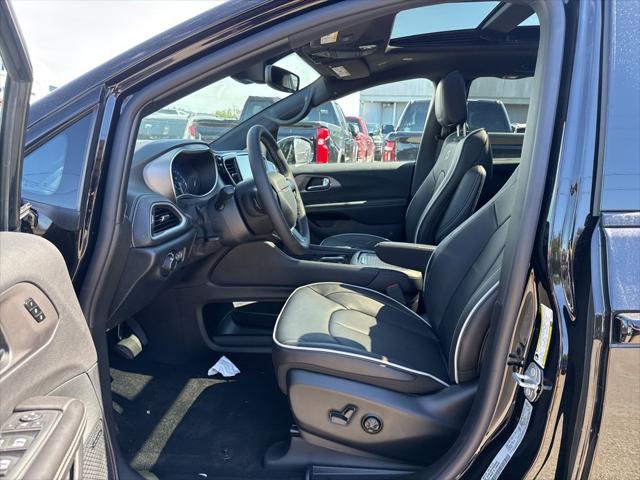 2027 Chrysler Pacifica Limited