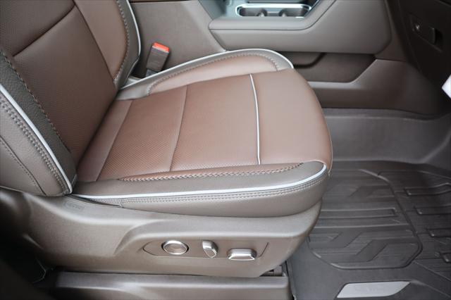 2026 GMC Sierra 2500HD Crew Cab, Standard Bed, Denali, 4WD