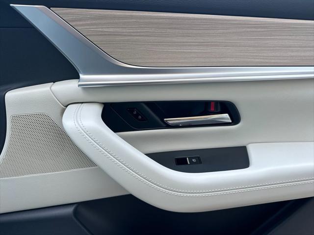 2026 Mazda X-90 Premium Plus