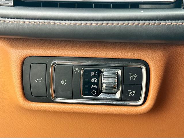 2020 Lincoln Aviator Black Label