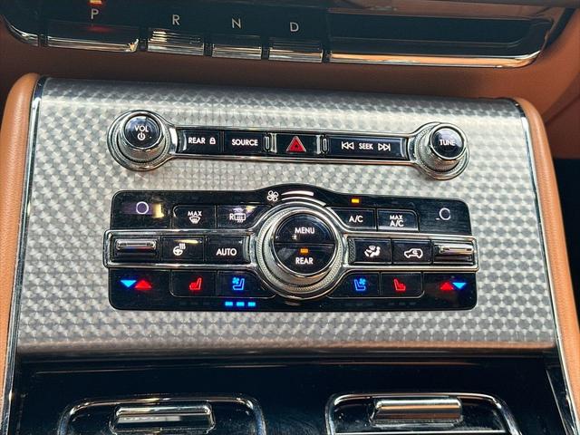 2020 Lincoln Aviator Black Label