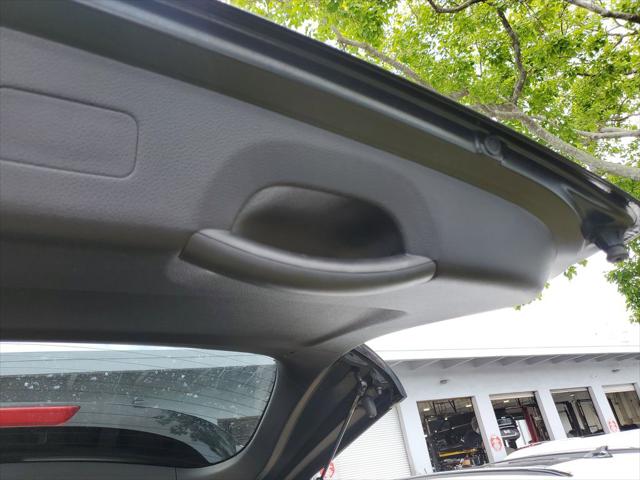 2022 Kia Carnival MPV LX Seat Package