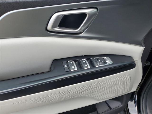 2022 Kia Carnival MPV LX Seat Package