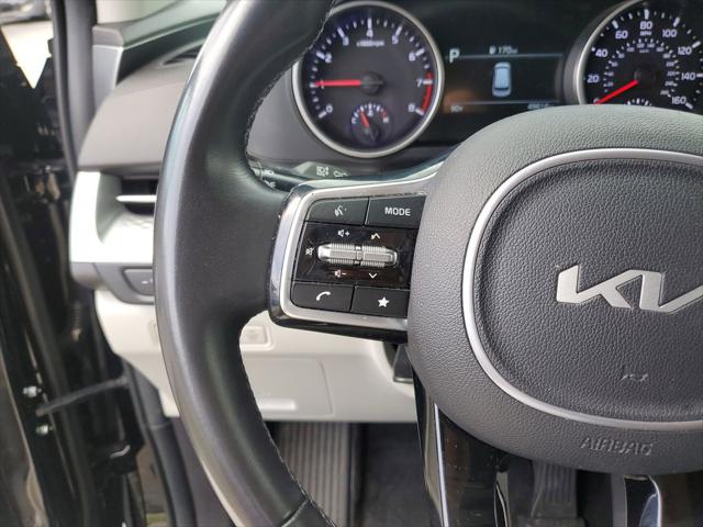 2022 Kia Carnival MPV LX Seat Package