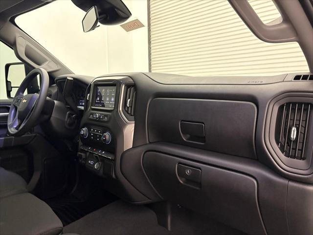 2026 Chevrolet Silverado 2500HD Crew Cab, Standard Bed, WT, 4WD