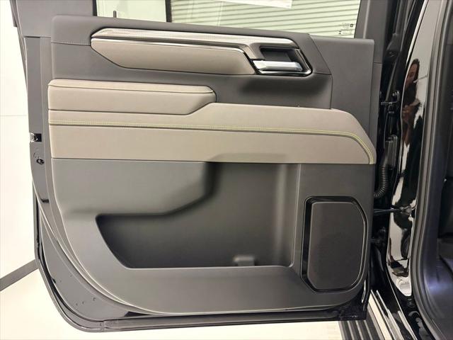 2026 Chevrolet Silverado 2500HD Crew Cab, Standard Bed, XR2, 4WD