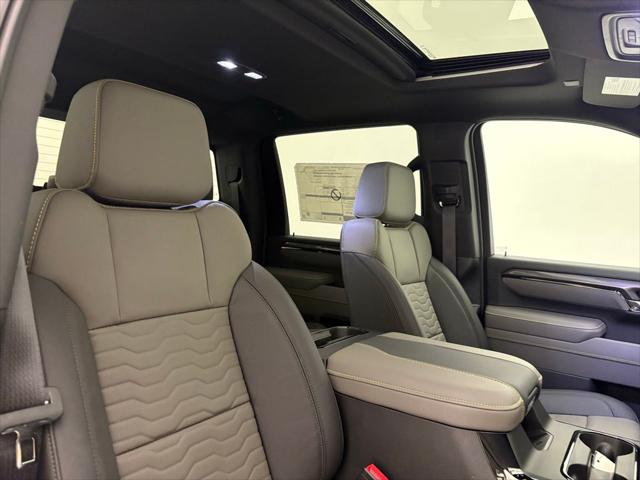 2026 Chevrolet Silverado 2500HD Crew Cab, Standard Bed, XR2, 4WD