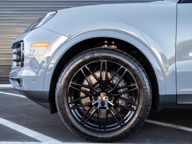 2026 Porsche Cayenne Unknown