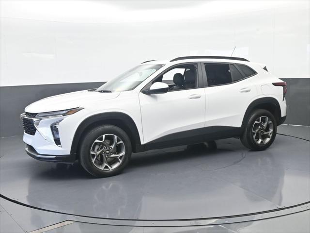 2024 Chevrolet Trax FWD LT
