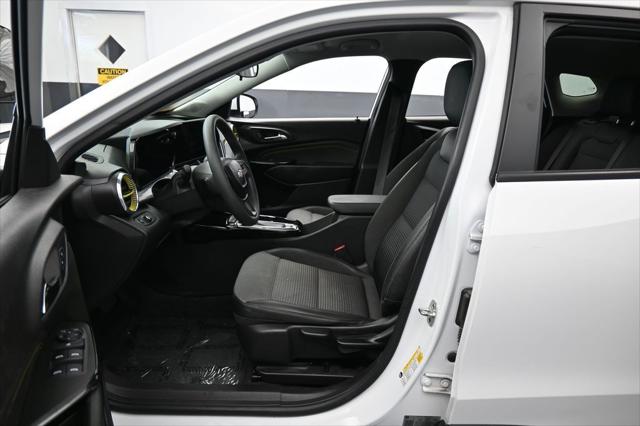 2024 Chevrolet Trax FWD LT
