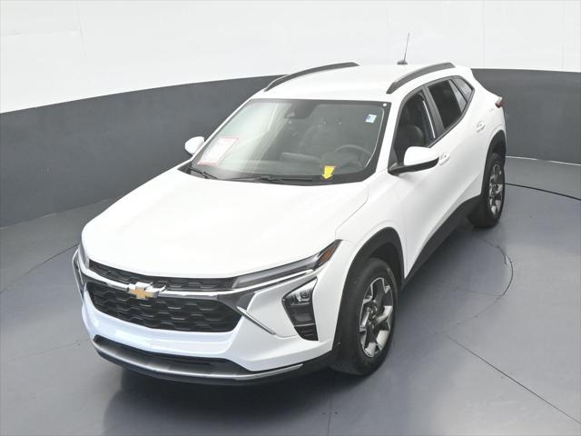 2024 Chevrolet Trax FWD LT