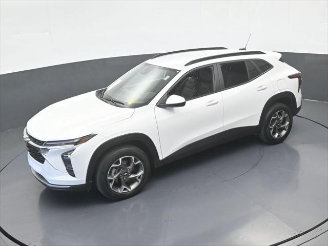 2024 Chevrolet Trax FWD LT