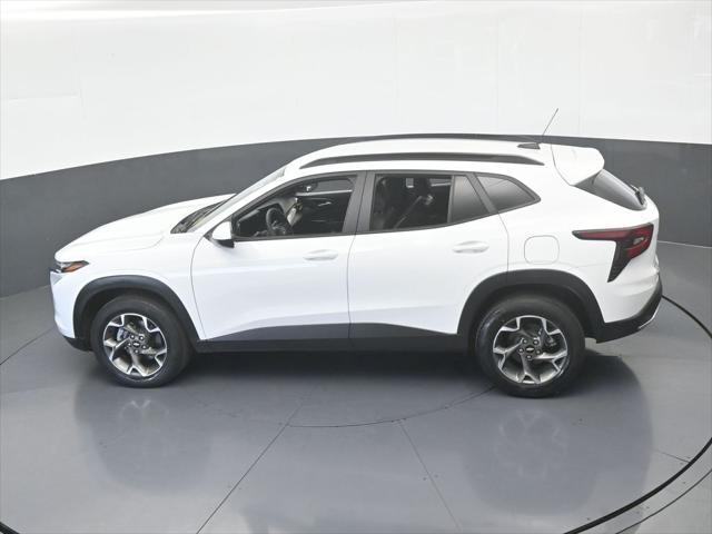 2024 Chevrolet Trax FWD LT