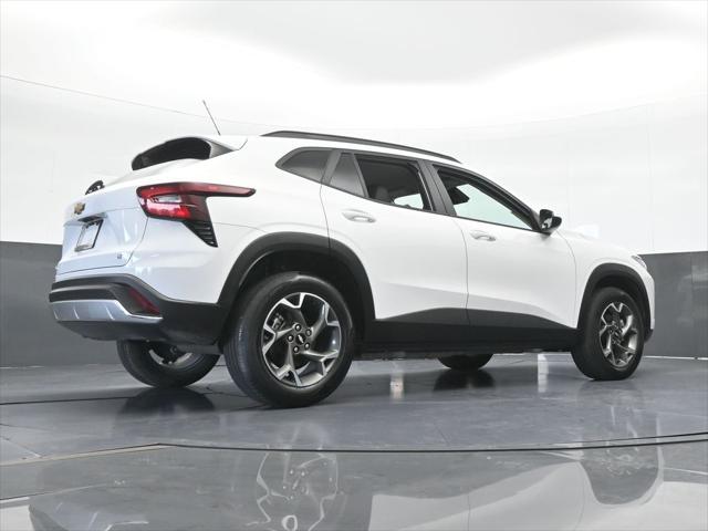 2024 Chevrolet Trax FWD LT