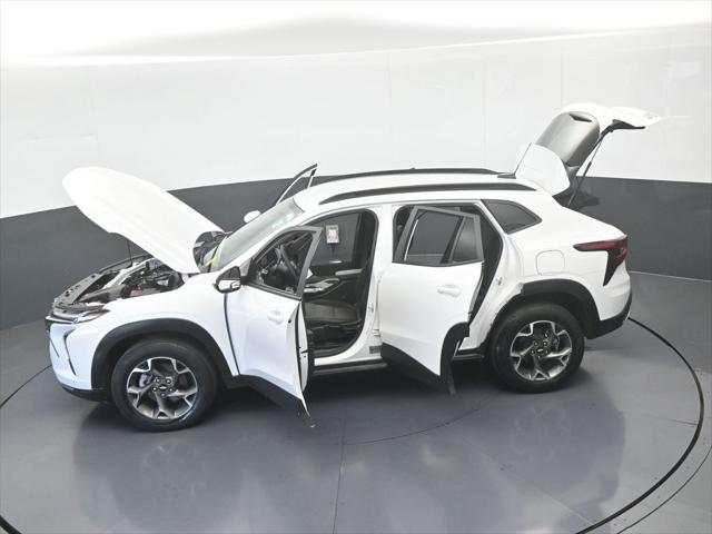 2024 Chevrolet Trax FWD LT