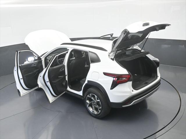 2024 Chevrolet Trax FWD LT