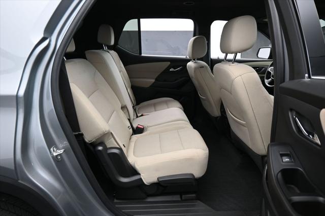2023 Chevrolet Traverse FWD LS