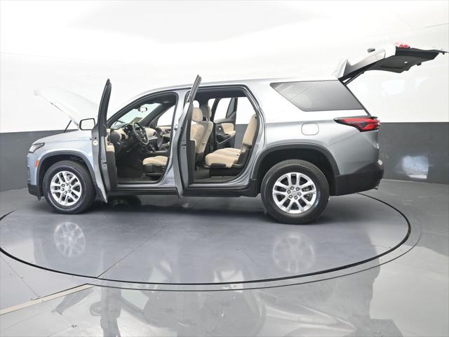 2023 Chevrolet Traverse FWD LS