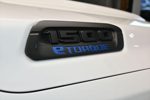 2024 Ram 1500 Big Horn Crew Cab 4x2 5'7" Box