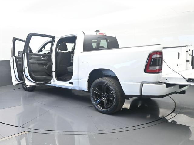 2024 Ram 1500 Big Horn Crew Cab 4x2 5'7" Box