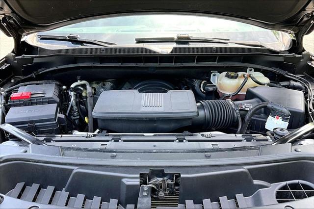 2022 Chevrolet Suburban 4WD LS