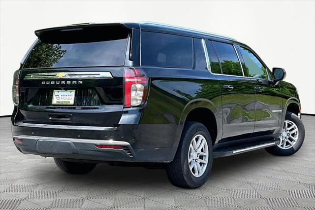 2022 Chevrolet Suburban 4WD LS