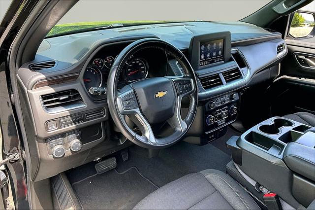 2022 Chevrolet Suburban 4WD LS