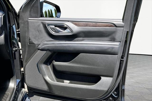 2022 Chevrolet Suburban 4WD LS
