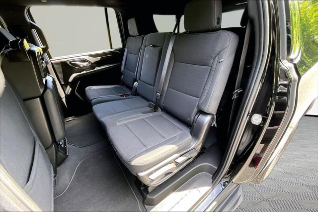 2022 Chevrolet Suburban 4WD LS
