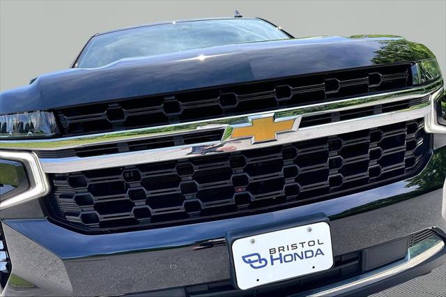 2022 Chevrolet Suburban 4WD LS