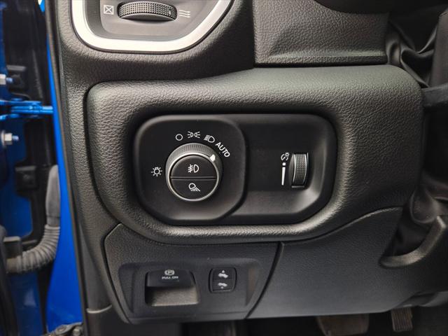 2025 Ram 1500 Big Horn Crew Cab 4x4 5'7" Box
