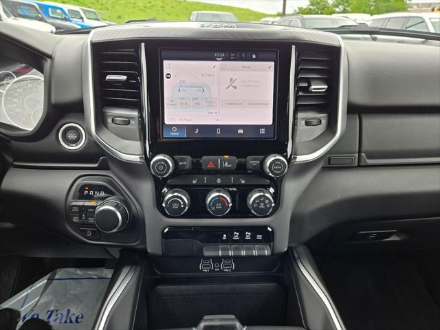 2025 Ram 1500 Big Horn Crew Cab 4x4 5'7" Box