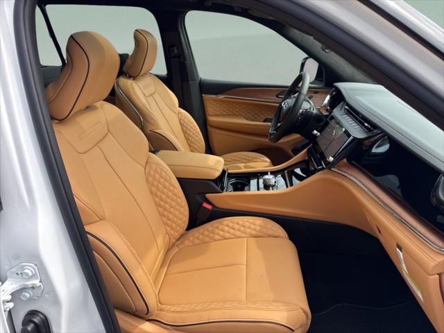 2026 Jeep Grand Cherokee L Summit 4x4
