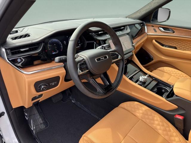 2026 Jeep Grand Cherokee L Summit 4x4
