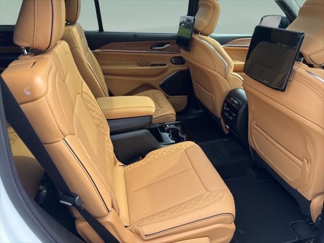 2026 Jeep Grand Cherokee L Summit 4x4
