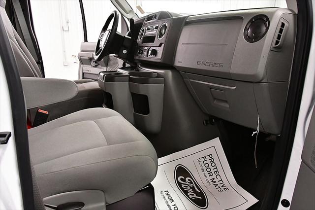 2024 Ford E-450 Cutaway Base