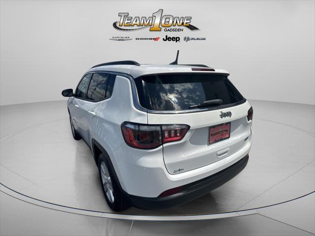 2022 Jeep Compass Latitude FWD