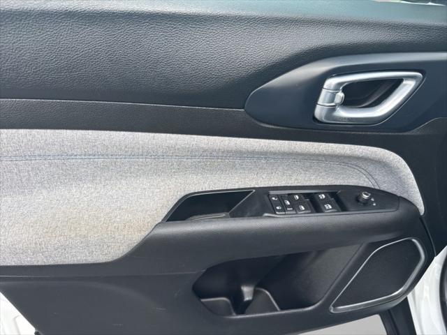 2022 Jeep Compass Latitude FWD
