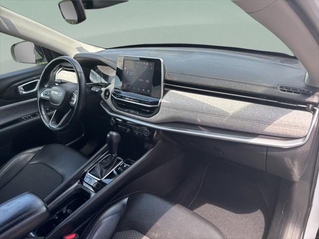 2022 Jeep Compass Latitude FWD